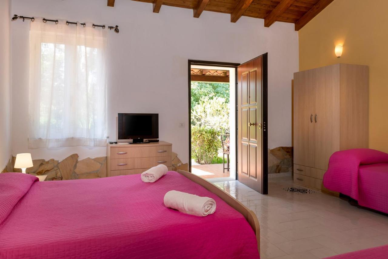 Hotel Villaggio Stromboli Santa Domenica  Bagian luar foto